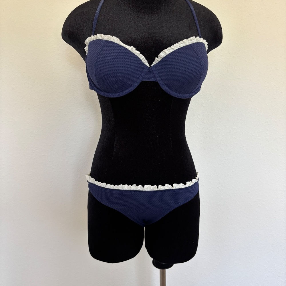 Topshop Navy Ruffle Bikini Top - Picture 6 of 6
